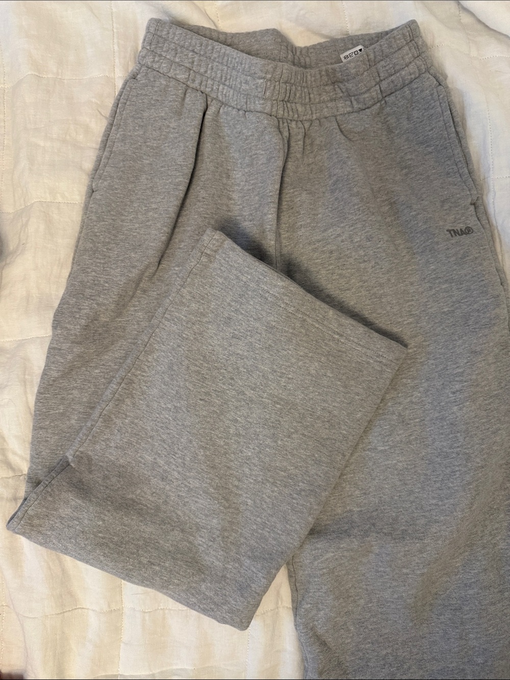 Aritzia TNA Sweatpants